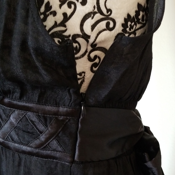 BeBe- Deep v-neck blouse - Never Worn - Picture 3 of 7